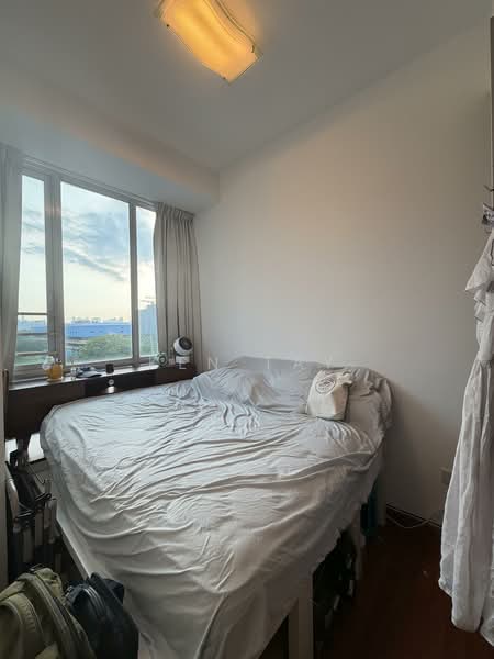 Moda Apartment For Sale at S$ 1,550,000 | PropertyGuru Singapore - Bedroom