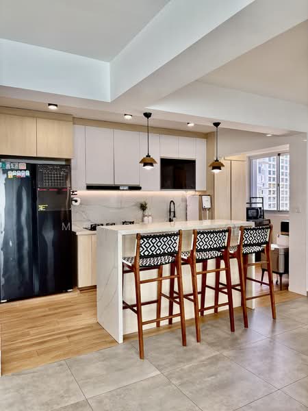 422A Northshore Drive HDB Flat For Sale at S$ 1,100,000 | PropertyGuru Singapore - Kitchen