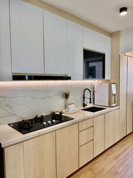 422A Northshore Drive HDB Flat For Sale at S$ 1,100,000 | PropertyGuru Singapore - Kitchen
