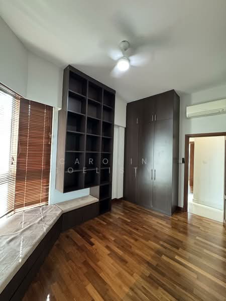 9 Holland Hill, 9 Holland Hill, 3 Bedrooms, 1,593 sqft, Condominium For Rent, by Caroline Soelistyo, 500098990 - Interior - PropertyGuru.com.sg