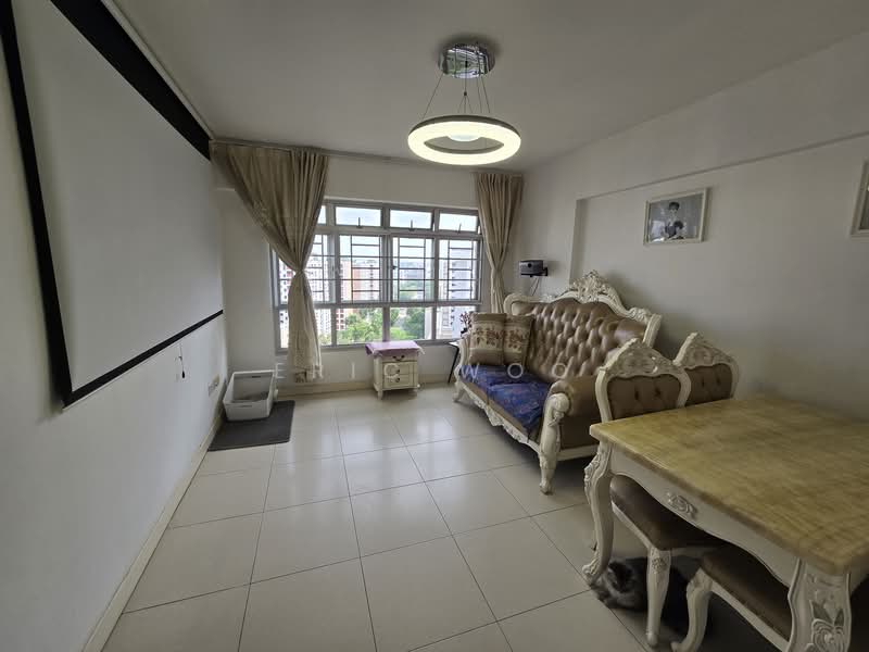 174A Hougang Avenue 1 HDB Flat For Sale at S$ 560,000 | PropertyGuru Singapore - Living Room