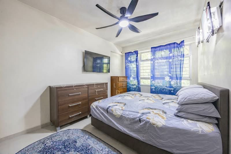 446B Jalan Kayu HDB Flat For Sale at S$ 599,000 | PropertyGuru Singapore - Bedroom