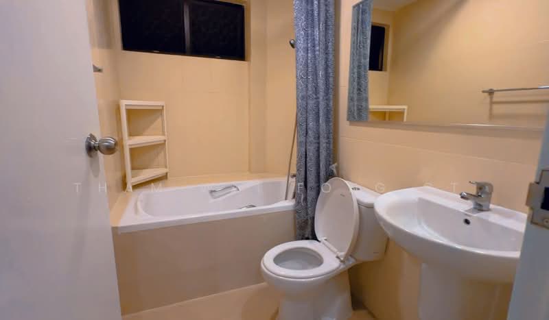 Bayshore Park, 64 Bayshore Road, 2 Bedrooms, 936 sqft, Condominium For Rent, by Tham Wai Fong CT, 500099039 - Bathroom - PropertyGuru.com.sg