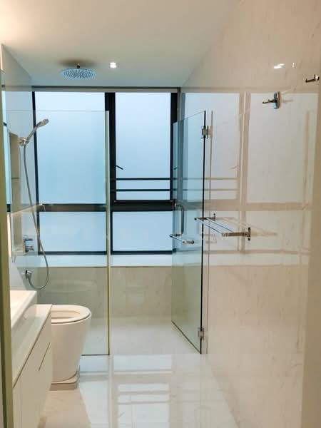 The Sixth Avenue Residences, 168 Sixth Avenue, 3 Bedrooms, 1,356 sqft, Condominium For Rent, by Andy Low, 500099051 - Bathroom - PropertyGuru.com.sg