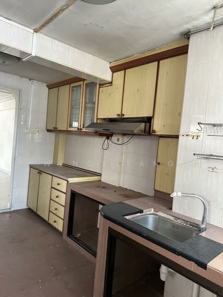 45 Bendemeer Road HDB Flat For Sale at S$ 418,000 | PropertyGuru Singapore - Kitchen