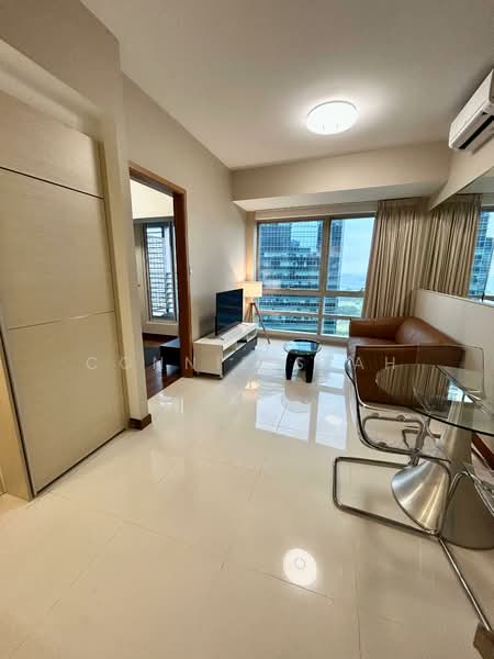 The Sail @ Marina Bay, 6 Marina Boulevard, 1 Bedroom, 450 sqft, Condominium For Rent, by Connie Seah, 500099061 - Living Room - PropertyGuru.com.sg