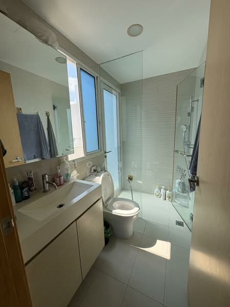 The Tampines Trilliant Executive Condominium For Sale at S$ 3,780,000 | PropertyGuru Singapore - Bathroom