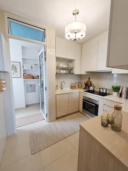 The Tampines Trilliant, 21 Tampines Central 7, 5 Bedrooms, 2,465 sqft, Executive Condominium For Sale, by Joanne Cheong, 500099085 - Kitchen - PropertyGuru.com.sg