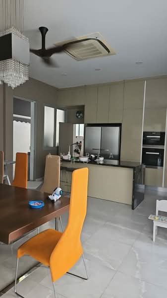 Tudor Close, Tudor Close, 5 Bedrooms, 7,000 sqft, Bungalow House For Rent, by Andrea Chow, 500099108 - Kitchen - PropertyGuru.com.sg