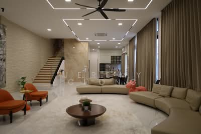 For Sale - Chartwell Drive