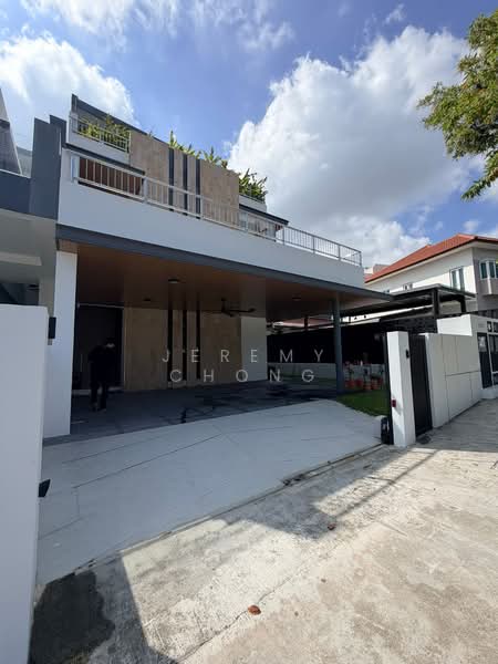 Chartwell Drive, Chartwell Drive, 8 Bedrooms, 9,678 sqft, Semi-Detached House For Sale, by Jeremy Chong, 500099109 - Exterior - PropertyGuru.com.sg