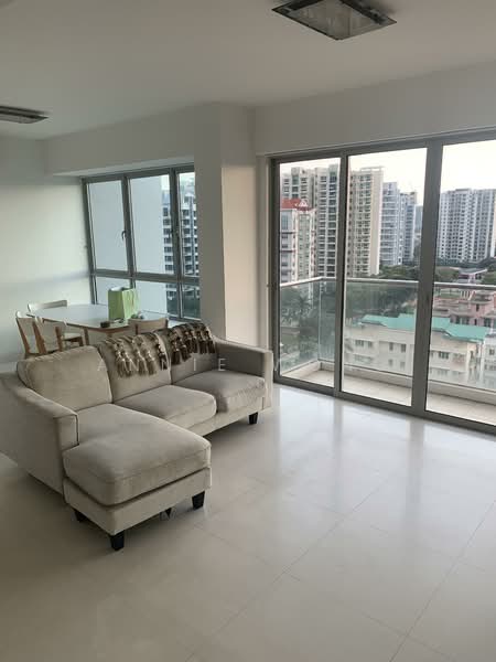 Esta Ruby Condominium For Sale at S$ 1,750,000 | PropertyGuru Singapore - Living Room