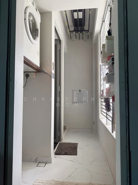 Dahlia Park Condo Condominium For Sale at S$ 1,800,000 | PropertyGuru Singapore - Interior