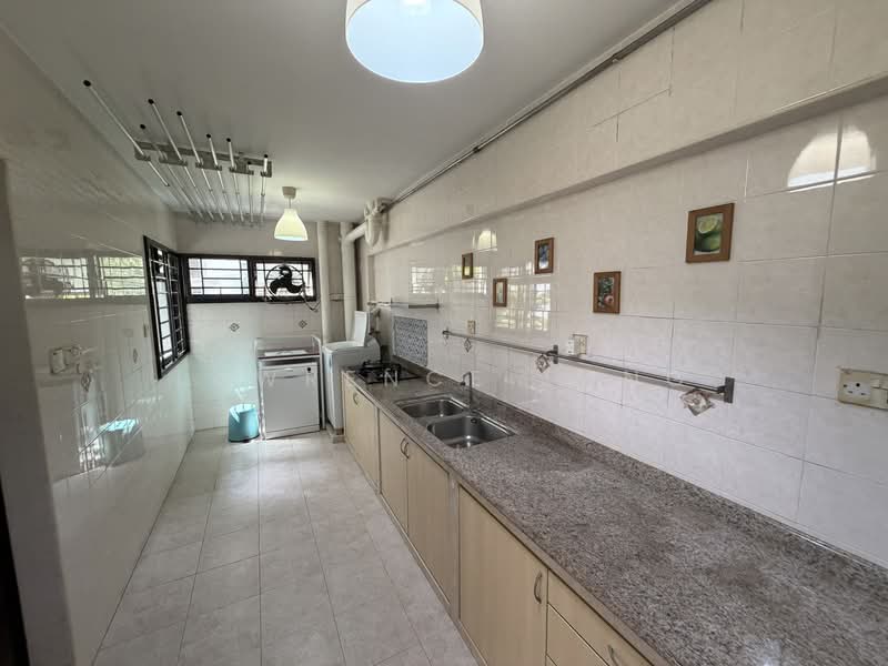 322C Anchorvale Drive HDB Flat For Sale at S$ 715,000 | PropertyGuru Singapore - Kitchen