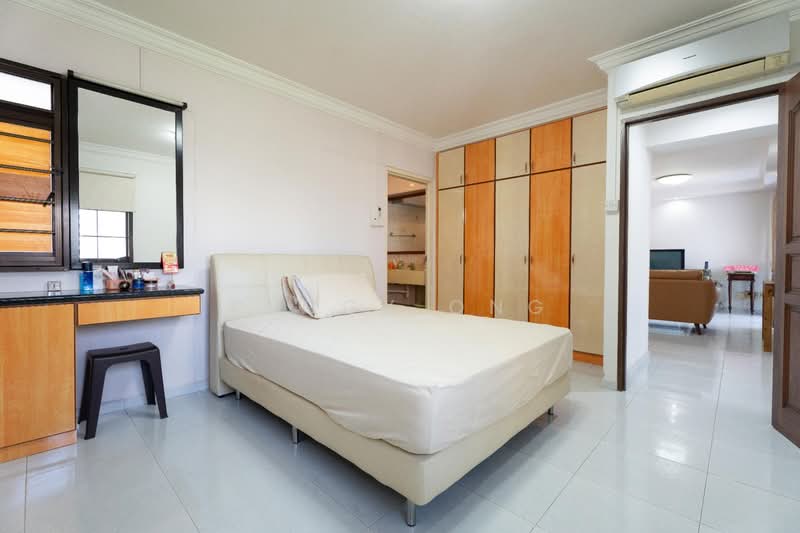 203A Compassvale Road HDB Flat For Sale at S$ 768,888 | PropertyGuru Singapore - Master Bedroom