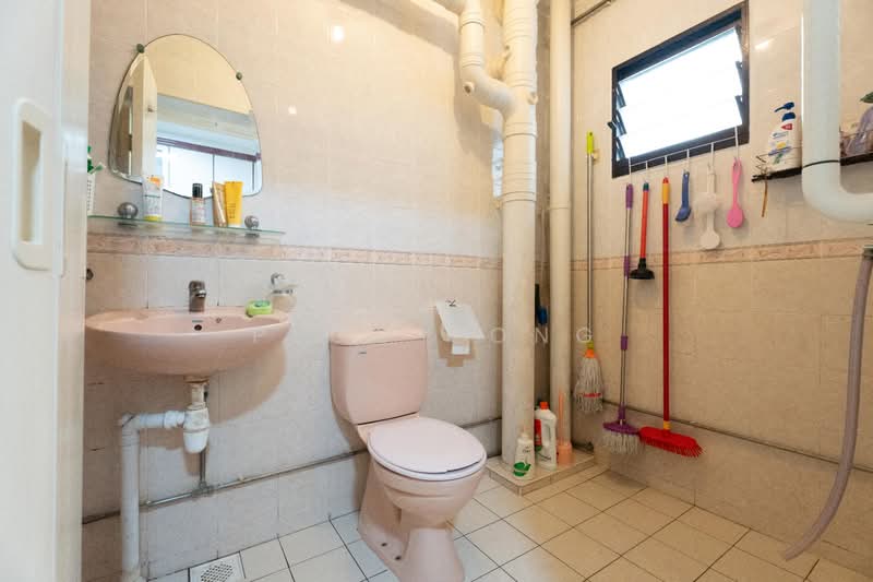 203A Compassvale Road HDB Flat For Sale at S$ 768,888 | PropertyGuru Singapore - Bathroom