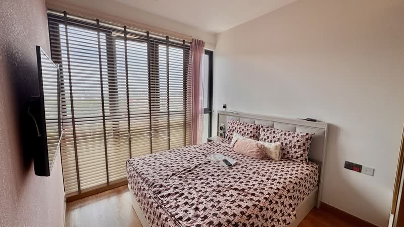 Hundred Palms Residences Executive Condominium For Sale at S$ 2,500,000 | PropertyGuru Singapore - Bedroom