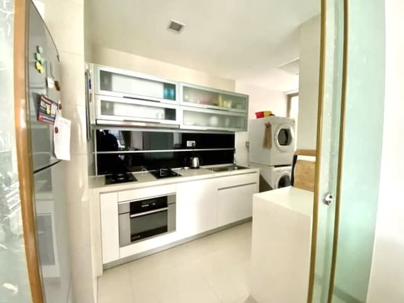 The Peak @ Balmeg, 15 Balmeg Hill, 2 Bedrooms, 990 sqft, Condominium For Rent, by Ben Lee, 500099166 - Kitchen - PropertyGuru.com.sg