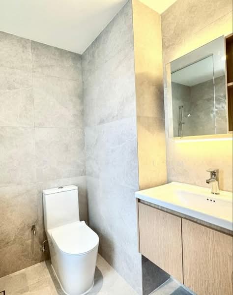 Balestier Point, 279 Balestier Road, 2 Bedrooms, 700 sqft, Apartment For Rent, by Patrick Lim, 500099167 - Hotel Style Bathroom - PropertyGuru.com.sg