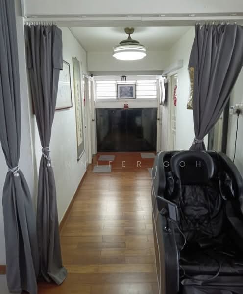 667 Jalan Damai, 667 Jalan Damai, Room Rental, 120 sqft, HDB Flat For Rent, by Jennifer Goh, 500099176 - Corridor - PropertyGuru.com.sg