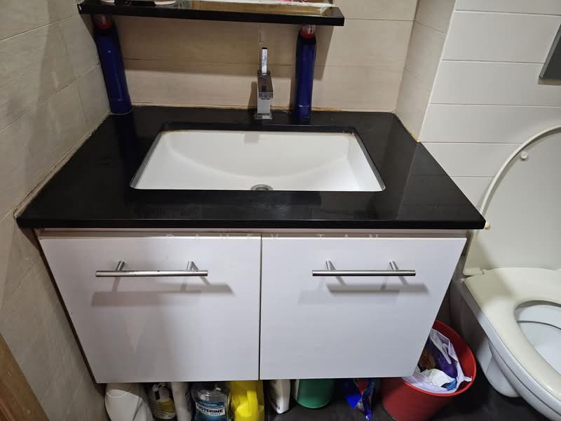 Atrium Residences Apartment For Sale at S$ 1,390,000 | PropertyGuru Singapore - Bathroom