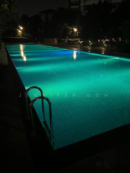 The Trilinq, 28 Jalan Lempeng, Room Rental, 110 sqft, Condominium For Rent, by Jennifer Goh, 500099193 - Pool - PropertyGuru.com.sg