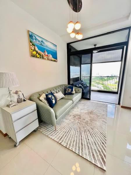 The Trilinq, 28 Jalan Lempeng, Room Rental, 110 sqft, Condominium For Rent, by Jennifer Goh, 500099193 - Living Room - PropertyGuru.com.sg