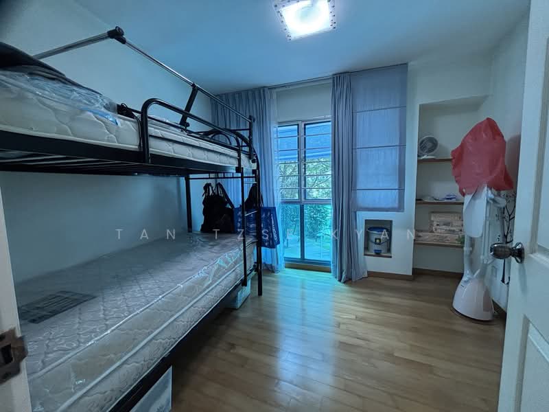 467A Admiralty Drive HDB Flat For Sale at S$ 625,000 | PropertyGuru Singapore - Bedroom