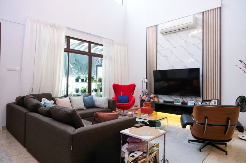 The Riverina Terraced House For Sale at S$ 2,850,000 | PropertyGuru Singapore - Living Room