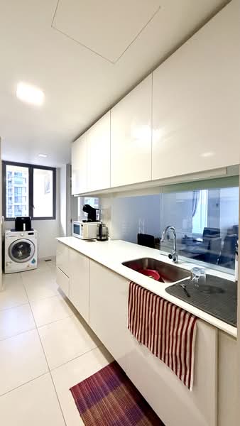 Bedok Residences, 24 Bedok North Drive, 3 Bedrooms, 1,216 sqft, Condominium For Rent, by Chen Chen, 500099217 - Kitchen - PropertyGuru.com.sg