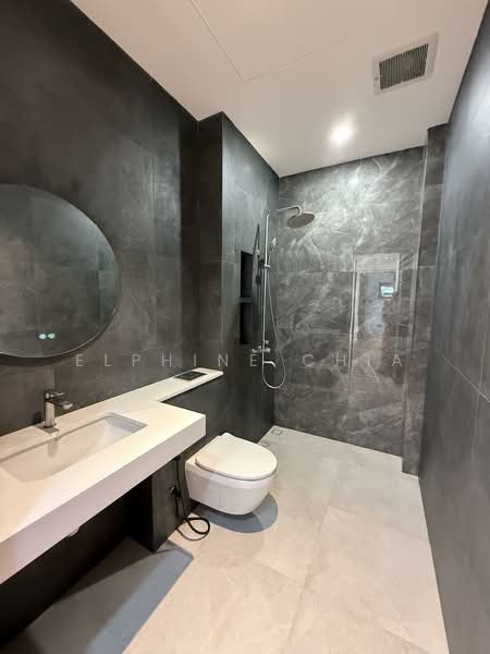 Opera Estate Corner Terrace For Sale at S$ 8,688,000 | PropertyGuru Singapore - Bathroom