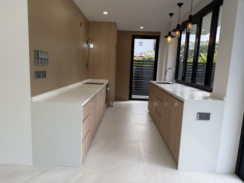 Opera Estate, Terang Bulan Avenue, 6 Bedrooms, 3,195 sqft, Corner Terrace For Sale, by Elphine Chia, 500099218 - Kitchen - PropertyGuru.com.sg