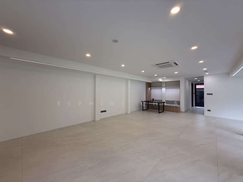 Opera Estate, Terang Bulan Avenue, 6 Bedrooms, 3,195 sqft, Corner Terrace For Sale, by Elphine Chia, 500099218 - Living and Dining Area - PropertyGuru.com.sg