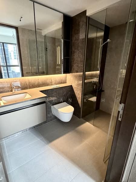 Tembusu Grand, 94 Jalan Tembusu, 2 Bedrooms, 743 sqft, Condominium For Rent, by Adrian Koh, 500099219 - Bathroom - PropertyGuru.com.sg