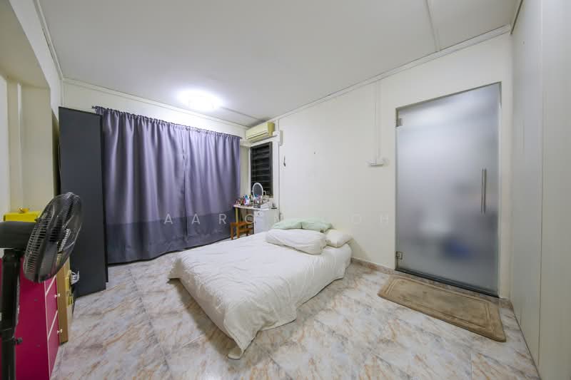 331 Sembawang Close HDB Flat For Sale at S$ 560,000 | PropertyGuru Singapore - Bedroom