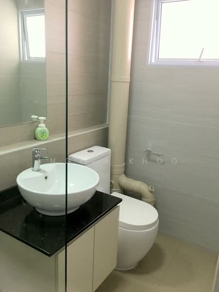 82 Strathmore Avenue, 82 Strathmore Avenue, Room Rental, 180 sqft, HDB Flat For Rent, by Angela Khoo, 500099222 - Bathroom - PropertyGuru.com.sg