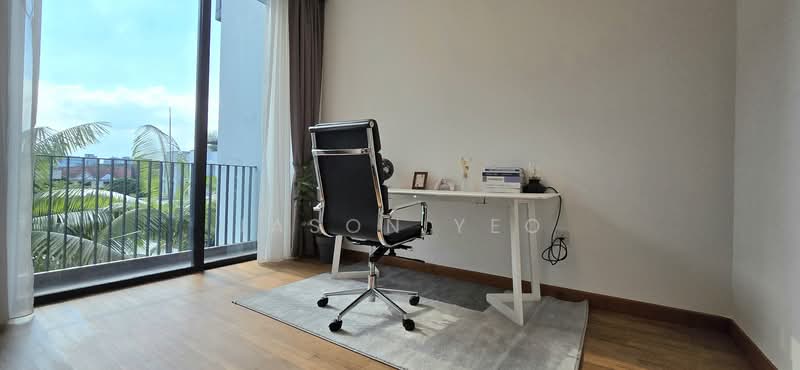 Alana Cluster House For Sale at S$ 4,330,000 | PropertyGuru Singapore - Bedroom 1