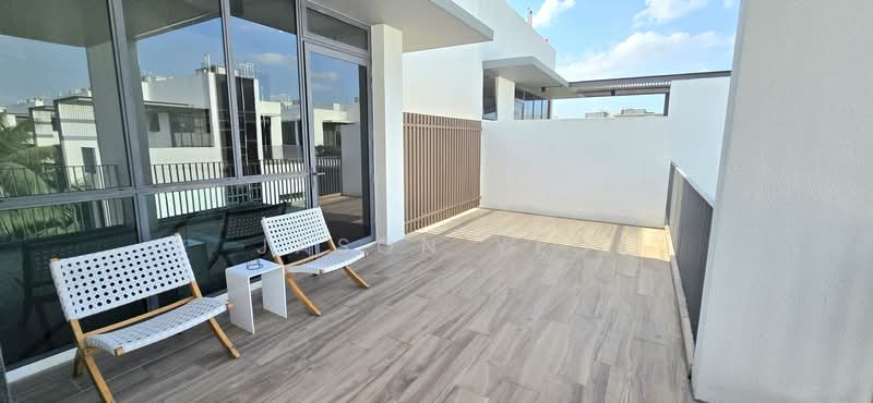 Alana Cluster House For Sale at S$ 4,330,000 | PropertyGuru Singapore - Balcony