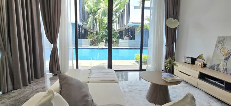 Alana Cluster House For Sale at S$ 4,330,000 | PropertyGuru Singapore - Living Room
