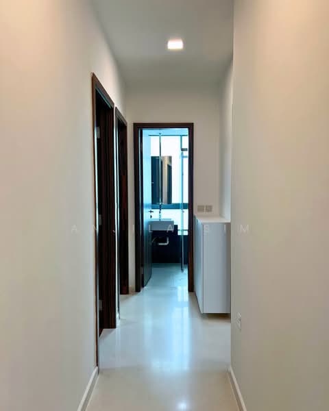 The Cherrywood, 120 Lorong L Telok Kurau, Room Rental, 200 sqft, Apartment For Rent, by ANJILA SIM, 500099230 - Walkway - PropertyGuru.com.sg