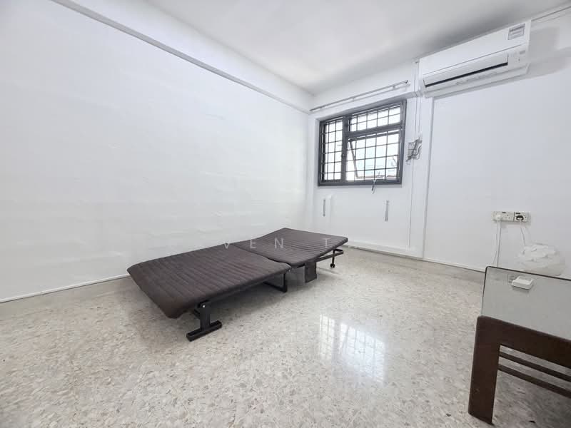 11 Upper Boon Keng Road HDB Flat For Sale at S$ 480,000 | PropertyGuru Singapore - Interior