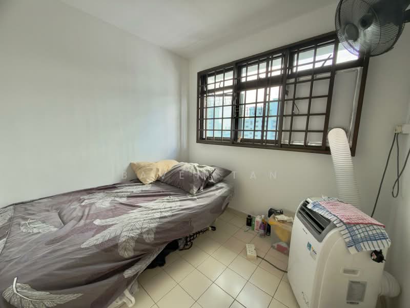 11 Upper Boon Keng Road HDB Flat For Sale at S$ 480,000 | PropertyGuru Singapore - Bedroom