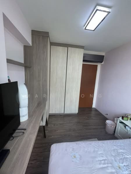 501A Yishun Street 51 HDB Flat For Sale at S$ 670,000 | PropertyGuru Singapore - Bedroom