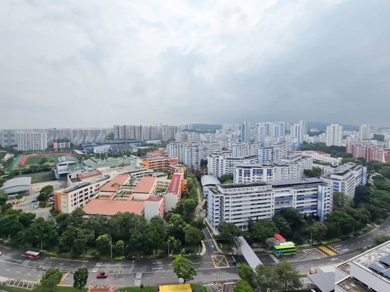 170 Bukit Batok West Avenue 8, 170 Bukit Batok West Avenue 8, 3 Bedrooms, 1,496 sqft, HDB Flat For Sale, by Laura Christina Lee, 500099257 - Exterior - PropertyGuru.com.sg