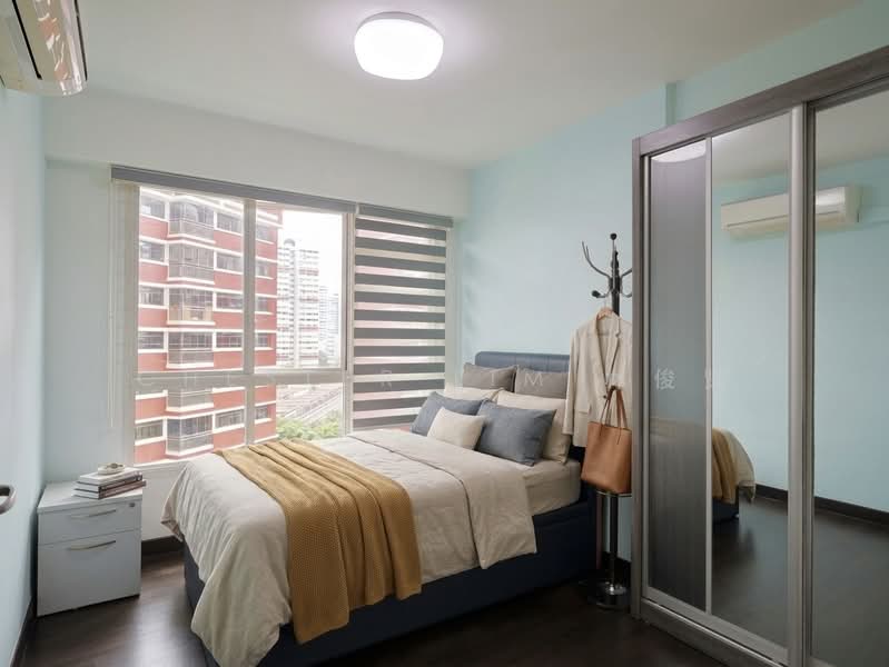 194B Bukit Batok West Avenue 6 HDB Flat For Sale at S$ 760,000 | PropertyGuru Singapore - Common room 2