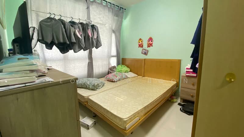 8A Upper Boon Keng Road HDB Flat For Sale at S$ 799,000 | PropertyGuru Singapore - Bedroom