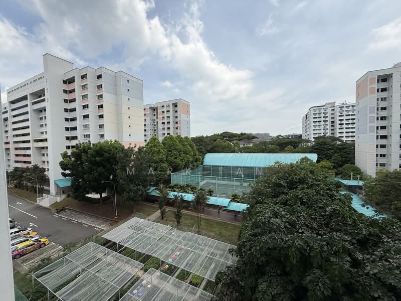 226 Pending Road HDB Flat For Sale at S$ 480,000 | PropertyGuru Singapore - Exterior