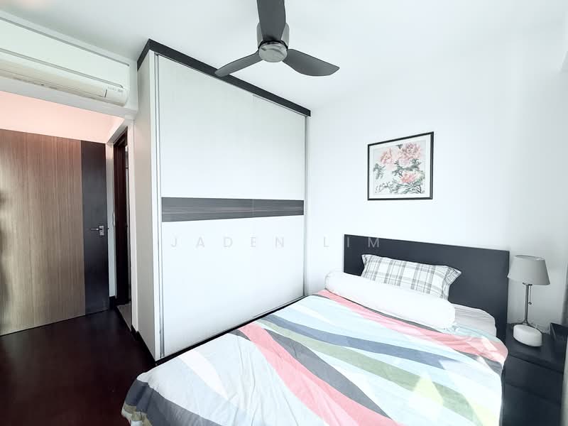 296B Bukit Batok Street 22 HDB Flat For Sale at S$ 599,888 | PropertyGuru Singapore - Bedroom