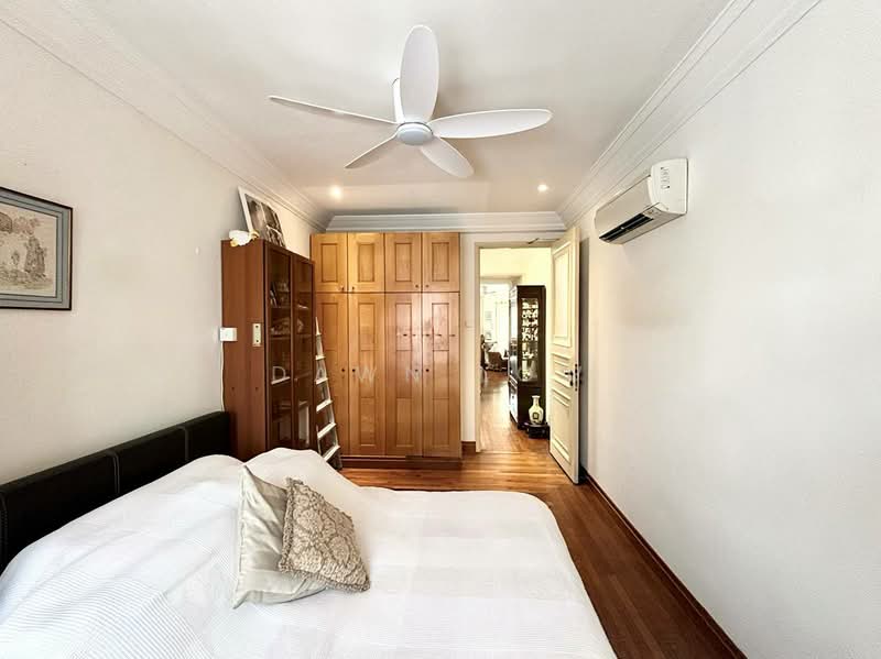 Holland Grove View Semi-Detached House For Sale at S$ 4,800,000 | PropertyGuru Singapore - Bedroom