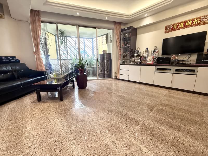 Lakeside Tower Apartment For Sale at S$ 1,990,000 | PropertyGuru Singapore - Living Room